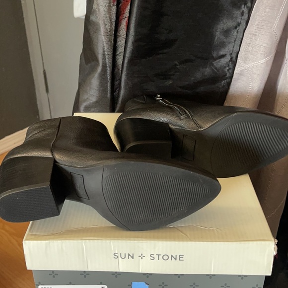 Booties - Picture 3 of 4